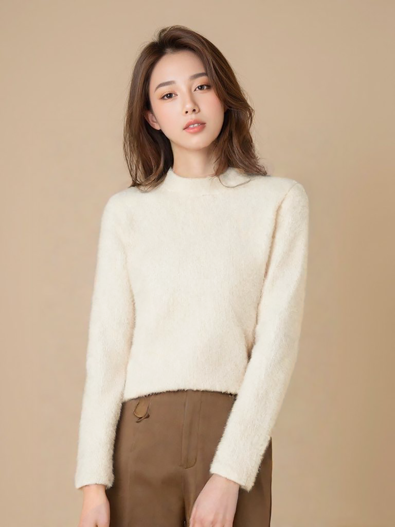 Fuzzy Knit Sweater (Cream)